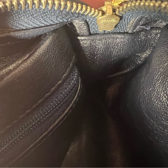 CHANEL CC Lambskin Leather Camera Crossbody 1992 Bag (Authentic Pre-Owned) Navy - Picture 13 of 16